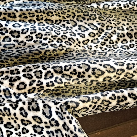 Rafaella 2X leopard print velour jacket brown/black - Picture 5 of 5